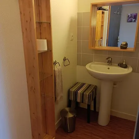Les Pierres Folles Bed & Breakfast